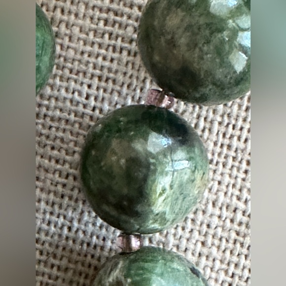 22 inch Chrome Diopside bead Necklace NWOT - Picture 12 of 14